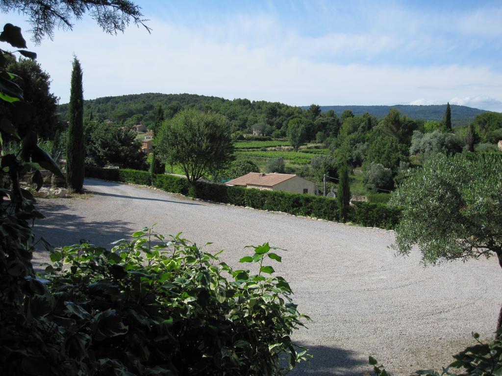 לינה וארוחת בוקר Flayosc La Vieille Bastide מראה חיצוני תמונה