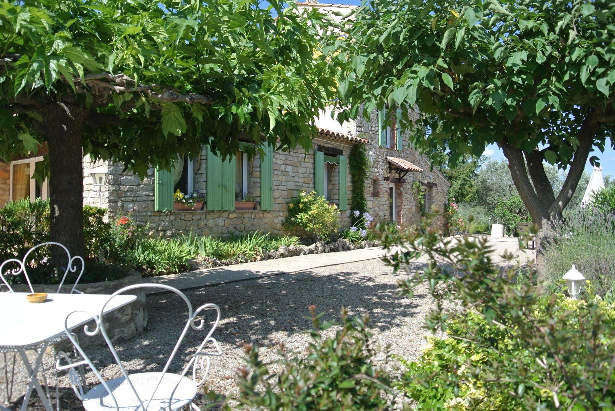 לינה וארוחת בוקר Flayosc La Vieille Bastide מראה חיצוני תמונה